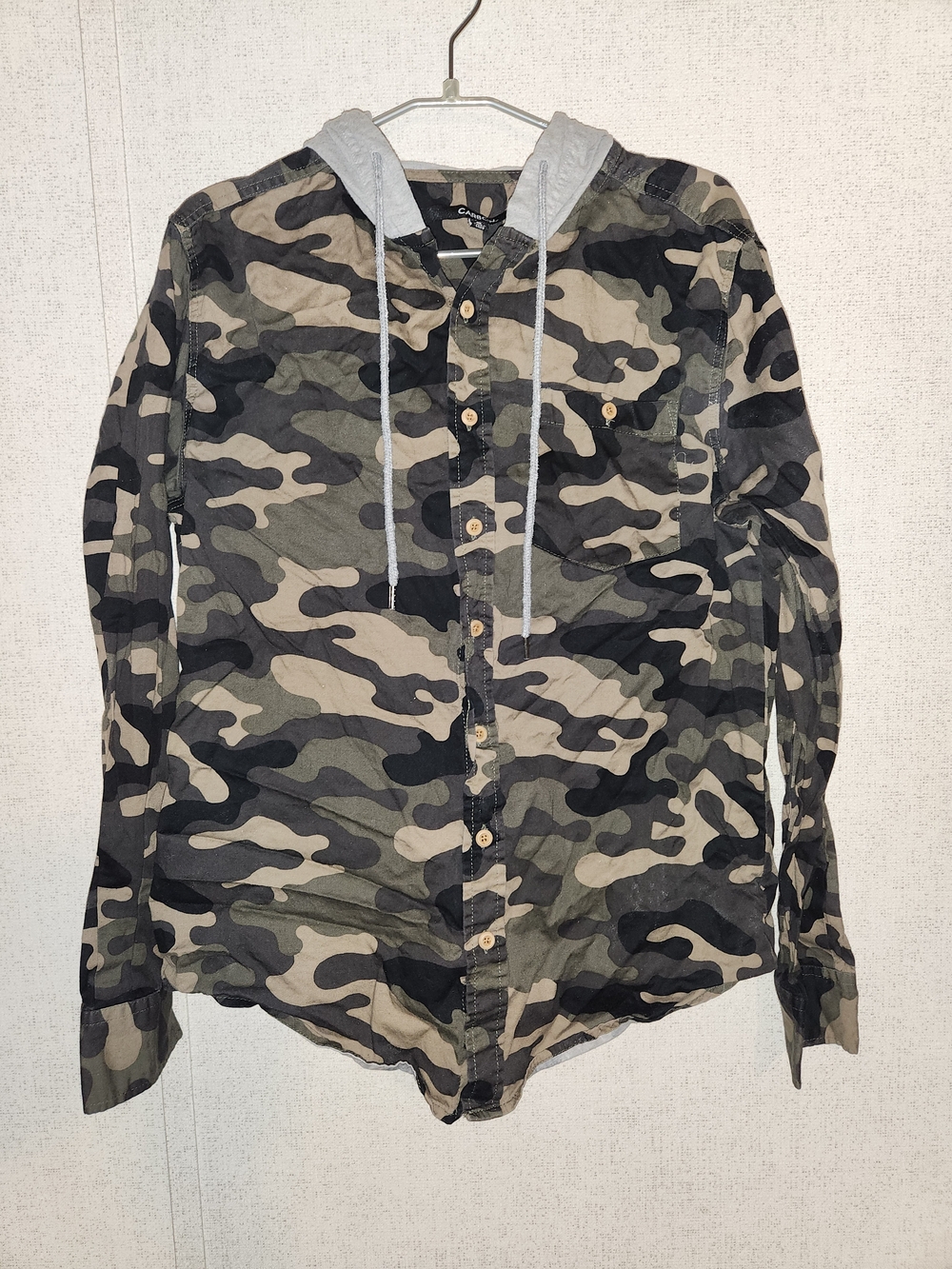 Men's Camouflage Hooded Button-Up Shirt - Gray/Green Camo